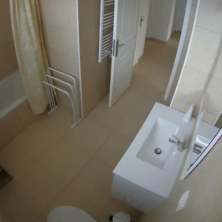 Gameau Aparthotel 3*