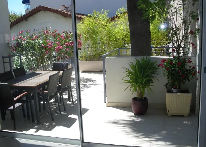 Apartahotel Gameau 3*